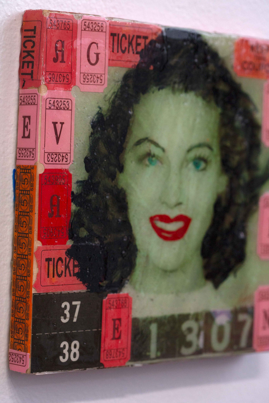 Ava Ticket